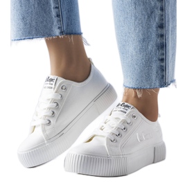 Lee Cooper LCW-23-31-1806L hvide sneakers