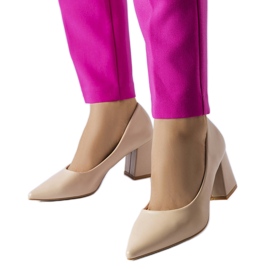 Fanchon beige stilet pumps