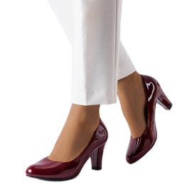 BM Burgundy lak pumps fra Burkett rød