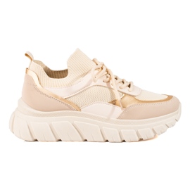 Kvinders beige sneakers på en tyk sål Shelovet