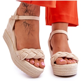 FB2 Klassiske kilesandaler i ruskind Beige Denisse brun