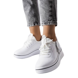 BM Hvide low wedge sneakers fra Mathieu