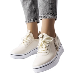 BM Beige low wedge sneakers fra Mathieu