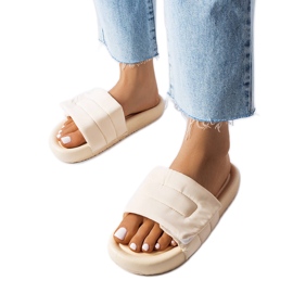 BM Beige hjemmesko med velcro fra Aleron