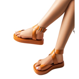 Brune platformssandaler fra Beauchamp