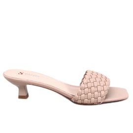 BM Arritola Abrikos sandaler med lav hæl beige