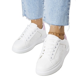 Hvide højsålede sneakers fra Tasha