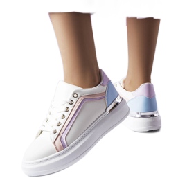 Hvide sneakers med tyk sål fra Soucy