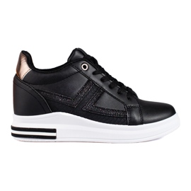 Hvide sneakers med skjult kile fra Shelovet sort