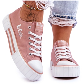 Sneakers til kvinder på platformen Lee Cooper LCW-23-31-1804L Pink lyserød