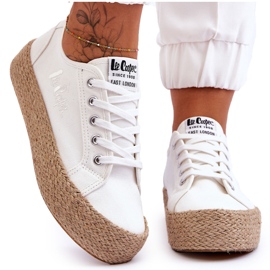 Moderigtige flettede sneakers Lee Cooper LCW-23-31-1796L Hvid