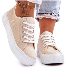 Komfortable sneakers på platformen Lee Cooper LCW-23-31-1808L Beige