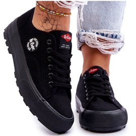 Sneakers med lav platform til kvinder Lee Cooper LCW-23-44-1652L Sort