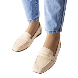 Beige loafers i øko-ruskind fra Meilleur