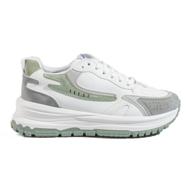 Dame sneakers på en tyk sål Shelovet hvid