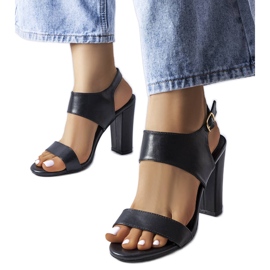 Rachelles sorte stiletsandaler