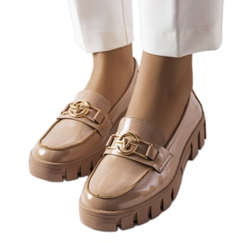 Venezia Beige lakerede mokkasiner fra Vinceza