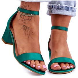 PG1 Juliet Green Satin Sandaler med lav hæl grøn