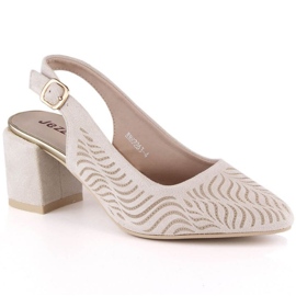 Jezzi W RMR2263-4 beige sandaler på stolpen