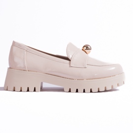 Lakerede loafers med gulddekoration Shelovet beige