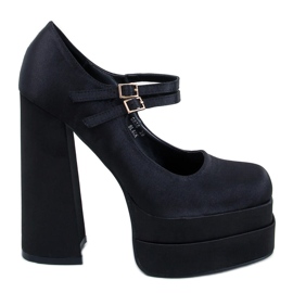 Prandi Black satin platform pumper sort