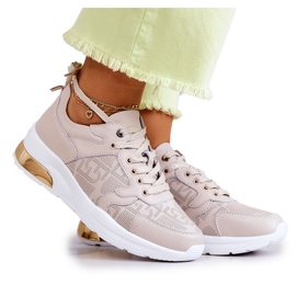 S.Barski Sportssneakers til kvinder i læder på en beige kile