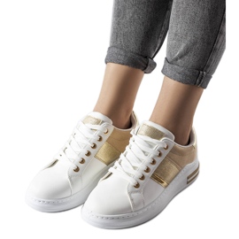 Hvide sneakers med beige indlæg fra Deans