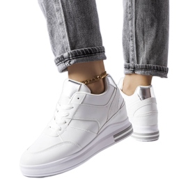 CinqMars hvide wedge sneakers