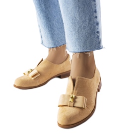 Beige brogues med sløjfe fra Poplar