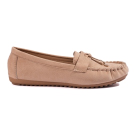 Loafers i beige ruskind til kvinder fra Shelovet