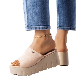 PA1 Beige sandaler med høj kile fra Bourdette
