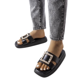 Sorte flip-flops med Fusbert rhinsten