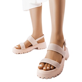 Beige sandaler dekoreret med Biloxi-dyser