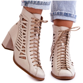 Gennembrudte læderstøvler Maciejka 05508-22 Lys beige