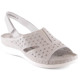 Læder komfortable sandaler med elastik eVento W 5850 beige