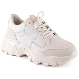Sportssko på eVento W EVE425B platform beige