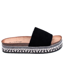 BM Donnie Black udsmykkede sandaler sort