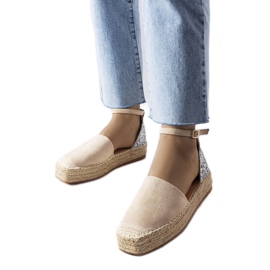 Beige espadriller med glitterindsats fra Myasia