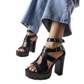 Sorte chunky sandaler fra Enenor