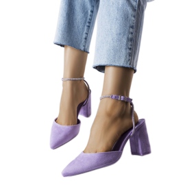 Lilla hælpumps fra Stella violet