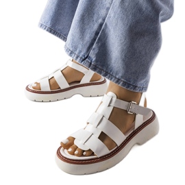 Lola hvide platformssandaler