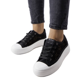 Sorte gennembrudte sneakers Lee Cooper LCW-23-44-1618L