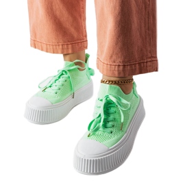 Grønne sneakers med stretchy overdel fra Jardine