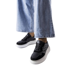 Latoya sorte sneakers til kvinder