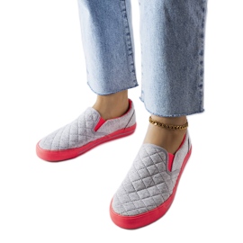 Grå quiltede slip-on sneakers fra Balsamo