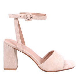 Loya beige sandaler med hæl
