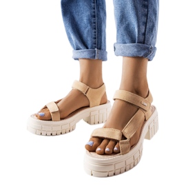 Beige sandaler på stolpen Big Star LL276036