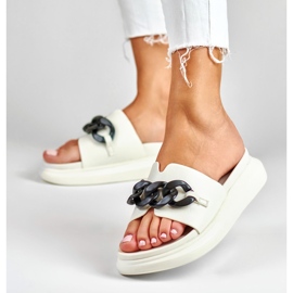 La.Fi Hvide flip flops med sort kæde
