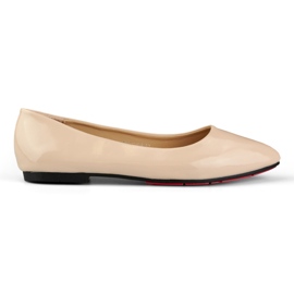 Beige lakerede dameballerinaer