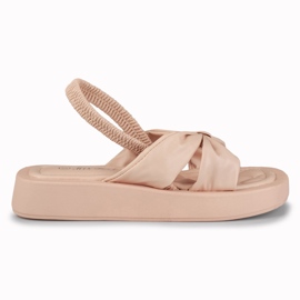 Puddersandaler med elastik fra Sisi beige
